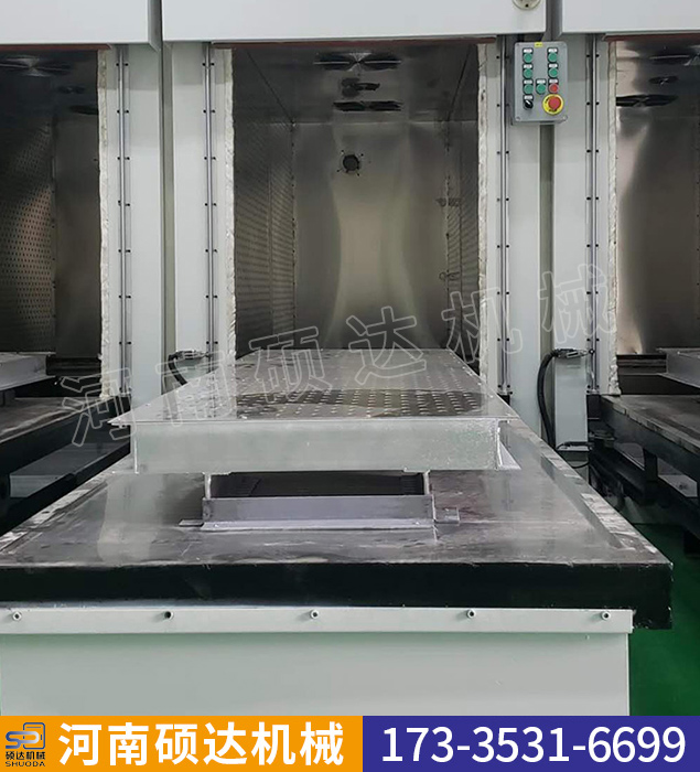 自驱动台车烘箱